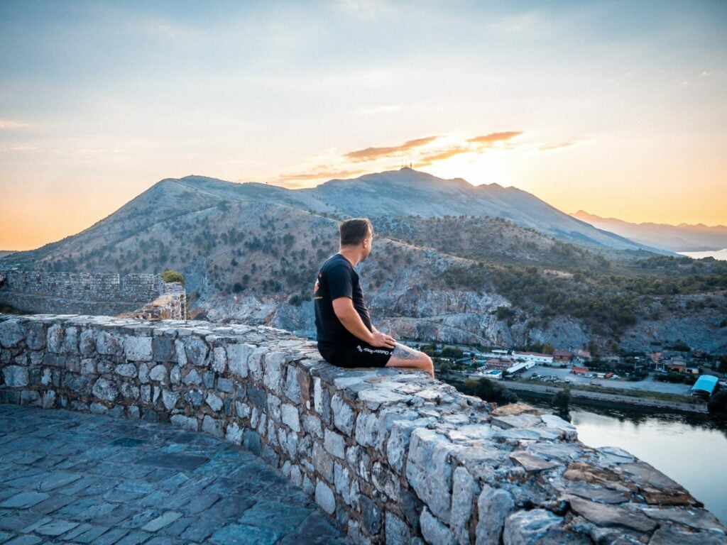 Zicht over Shkoder vanuit kasteel Foto: Unsplash