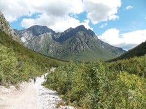 Theth Nationaal Park in de Albanese Alpen